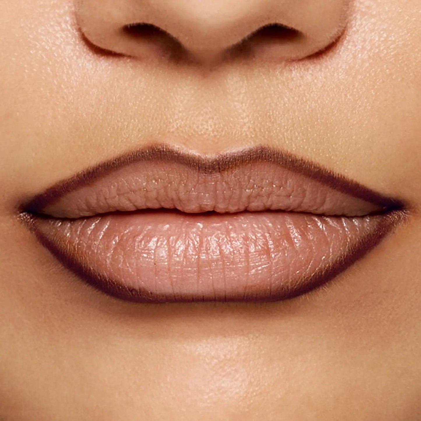 Thin, Flat Lips? - Get Soft, Fuller-Looking Lips In Seconds