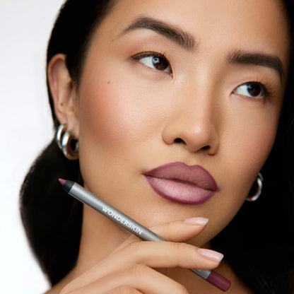 360 Contour Lipliner